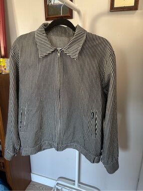 FA Men’s Black and White Striped Zip Jacket